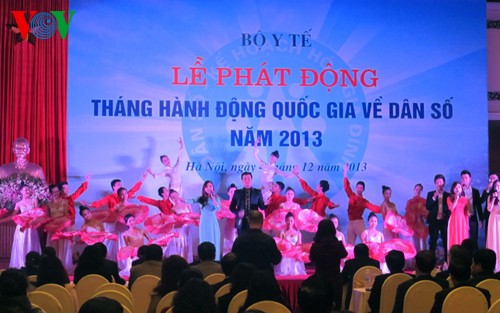 Phát động Tháng hành động quốc gia về dân số năm 2013